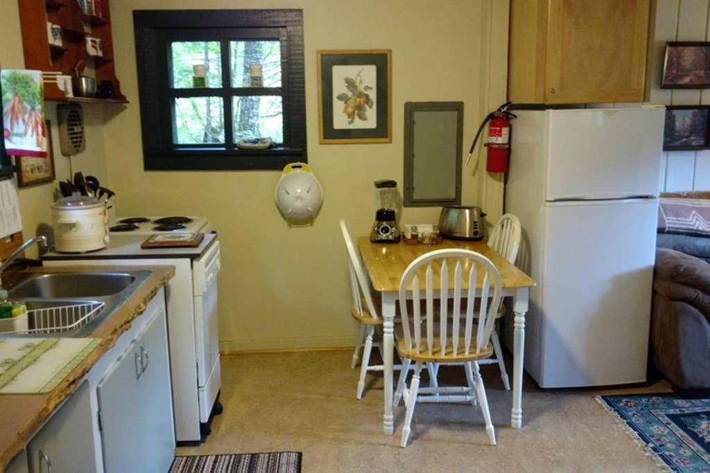 Mountainside Chalet - Tiny Home Паквуд Экстерьер фото